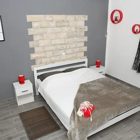 & Dijana Appartement *