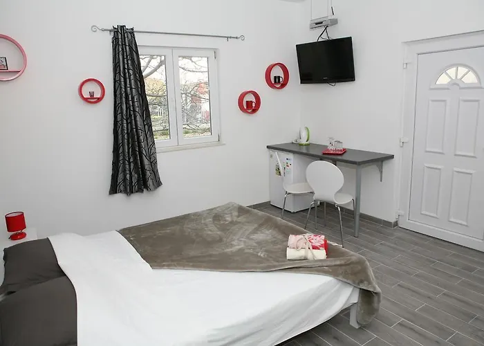 & Dijana Appartement
